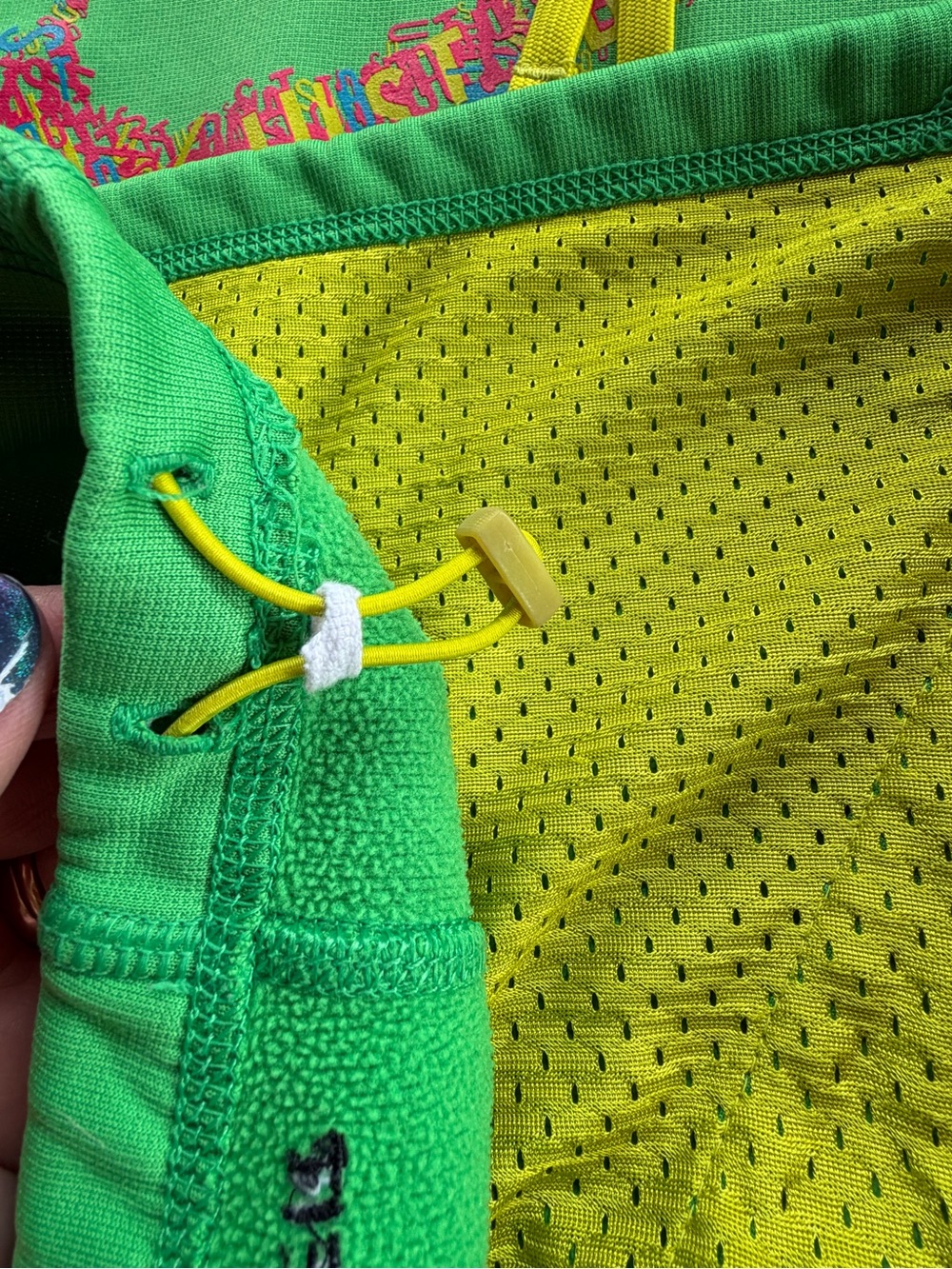 Women’s Nike Therma-fit. Sz L vibrant Kelly Green. All the bells and whistles! - Picture 4 of 9